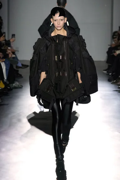 Look 23